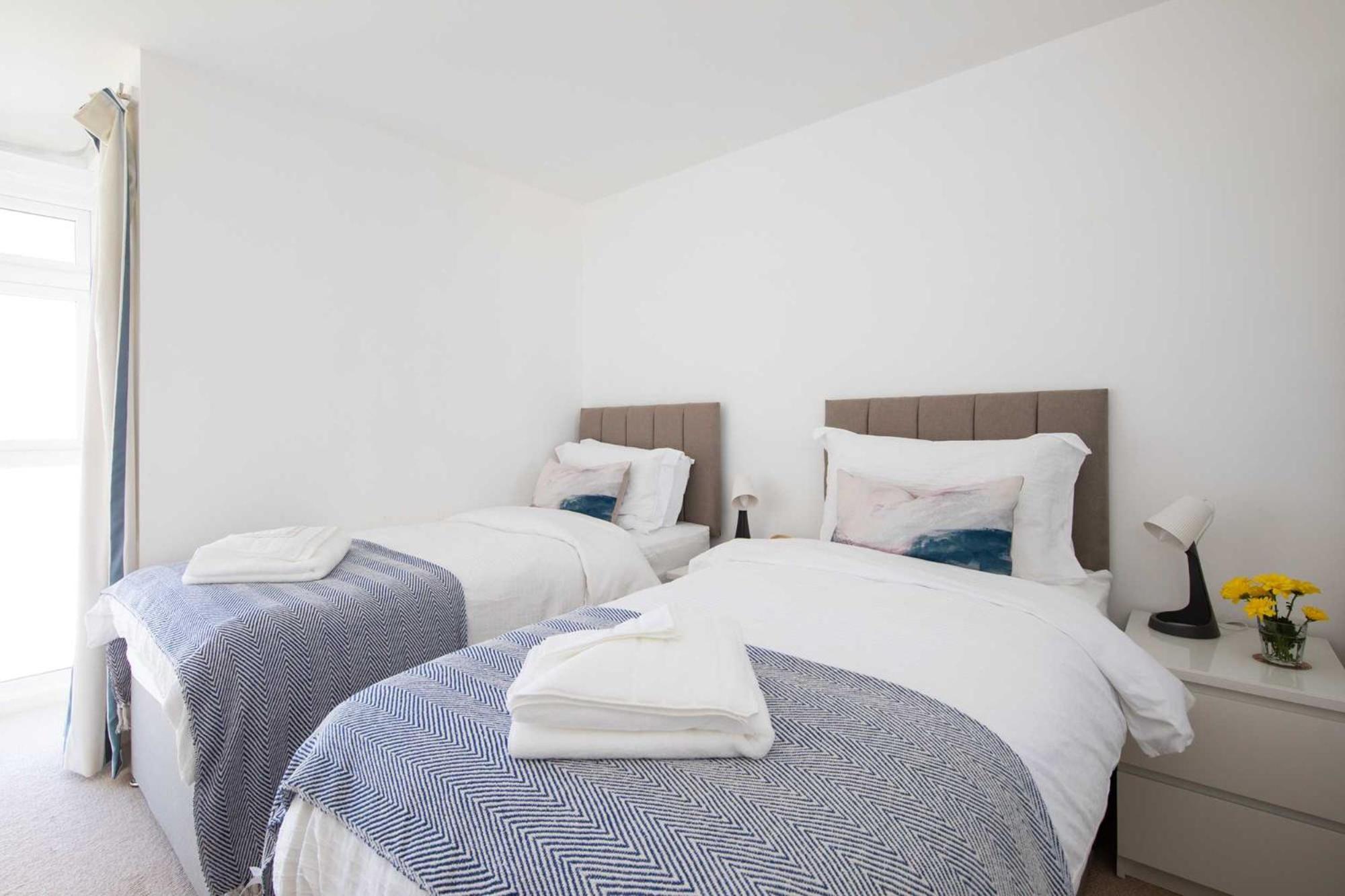 High-End Beachfront Getaway Sea View King Bed East Wittering Exterior foto